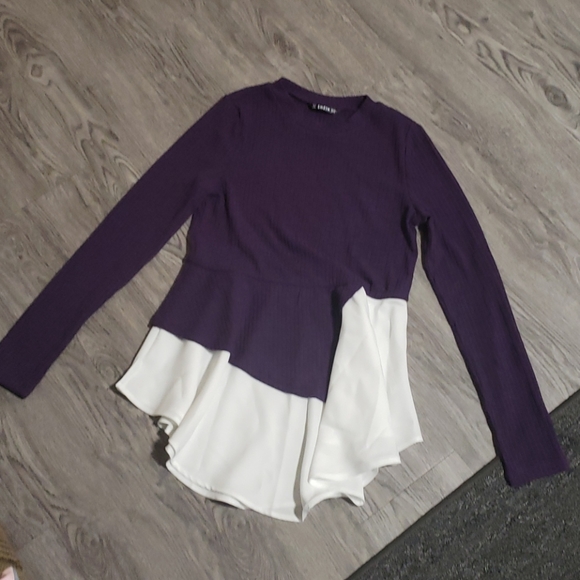 Purple sweater/top - Picture 2 of 2